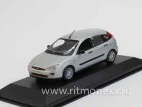 Ford Focus 5turig 2002 silver