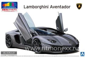 Lamborghini Aventador Gun metallic