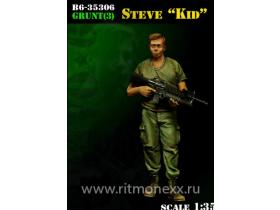 Steve "Kid"