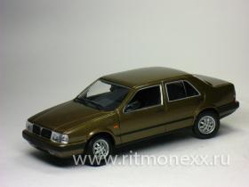 Lancia Thema (коричневый металлик)