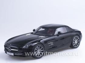 Mercedes-Benz SLS AMG Coupe (Obsidian Black Metallic)