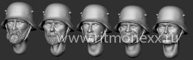 Немецкие солдаты в шлемах (WWI)
