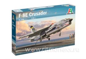 Самолет F-8E Crusader