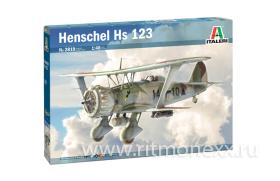 Самолет Henschel HS123